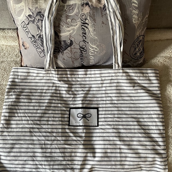 Anya Hindmarch leather satchel in tan leather - with 2 straps (with beach bag) - Picture 13 of 15